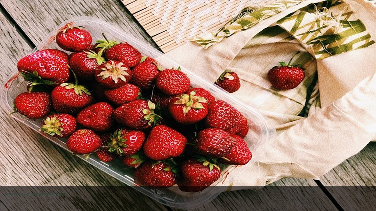 ways to deal with emotional eating post-50